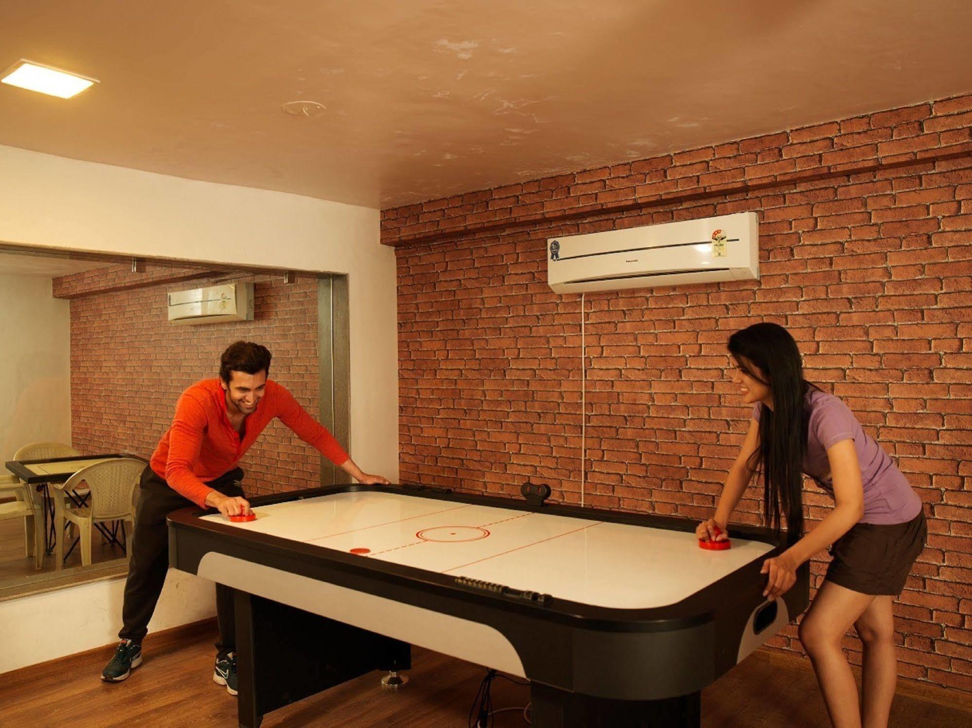 Palm Green Club Resort Jetalpur Екстер'єр фото